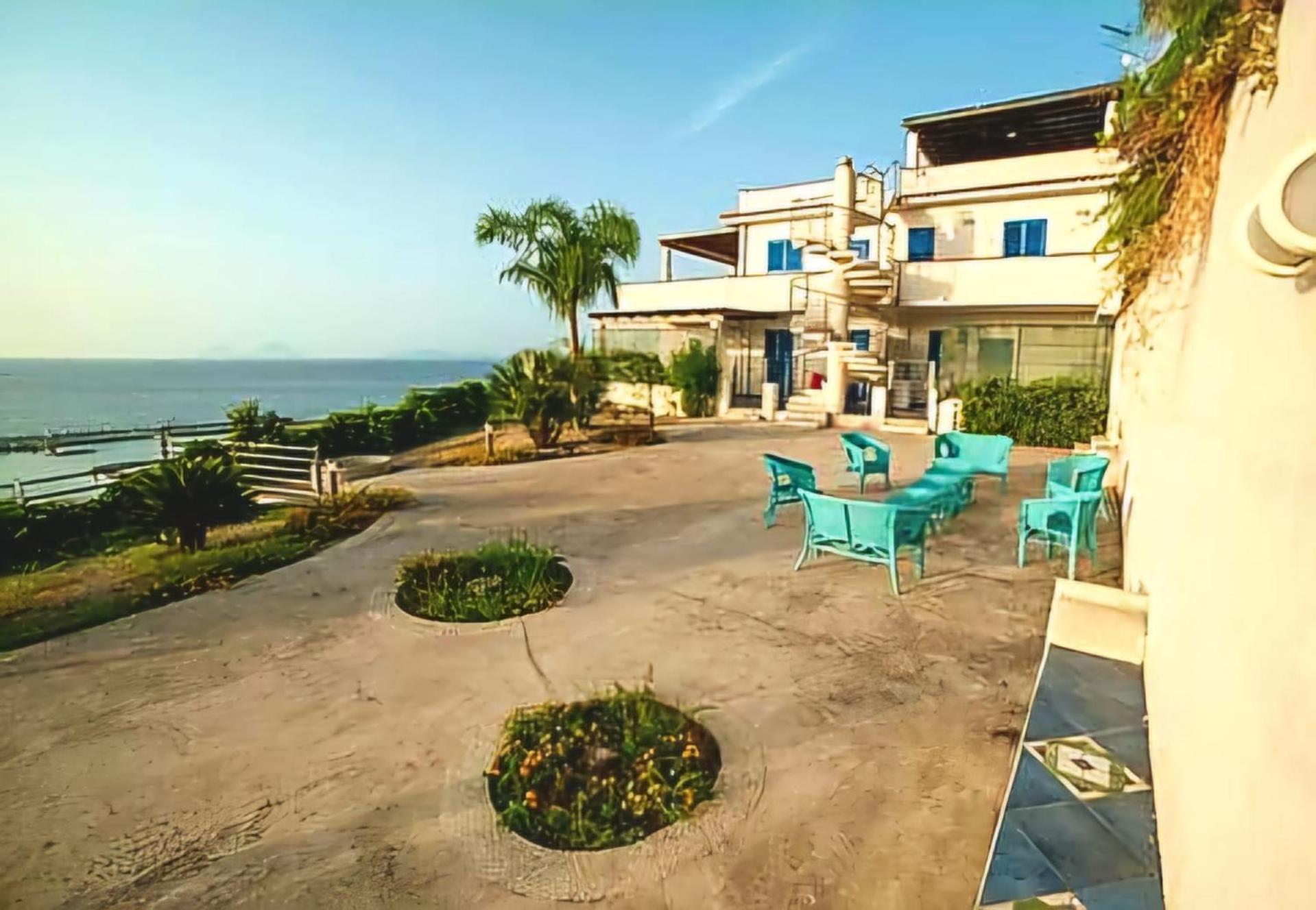 Magico Appartamenti Scafa - Marina Capo D'Orlando Bagian luar foto