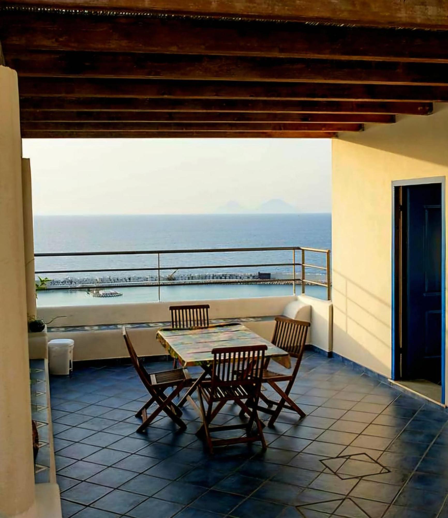 Magico Appartamenti Scafa - Marina Capo D'Orlando Bagian luar foto