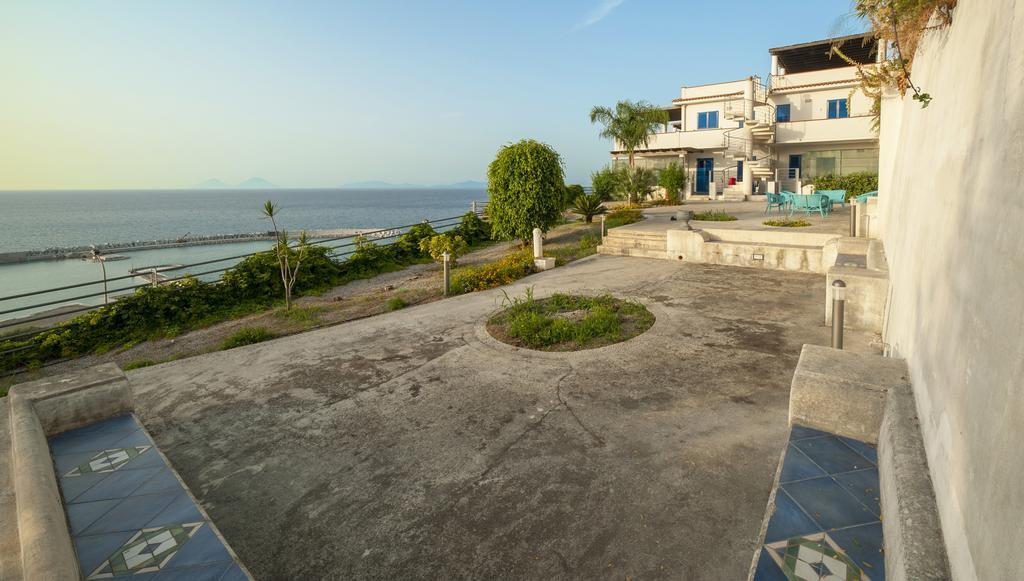 Magico Appartamenti Scafa - Marina Capo D'Orlando Bagian luar foto
